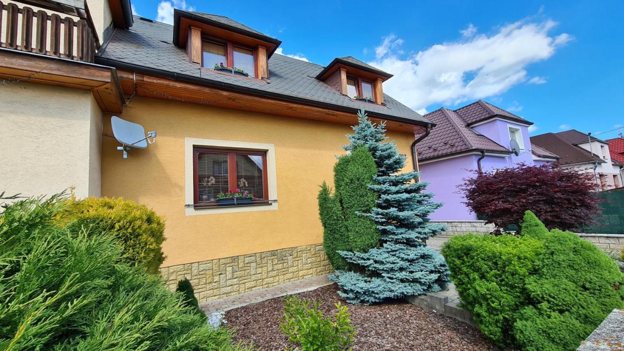 Rodinny Dom "Ako Doma" Veľký Slavkov Exteriér fotografie