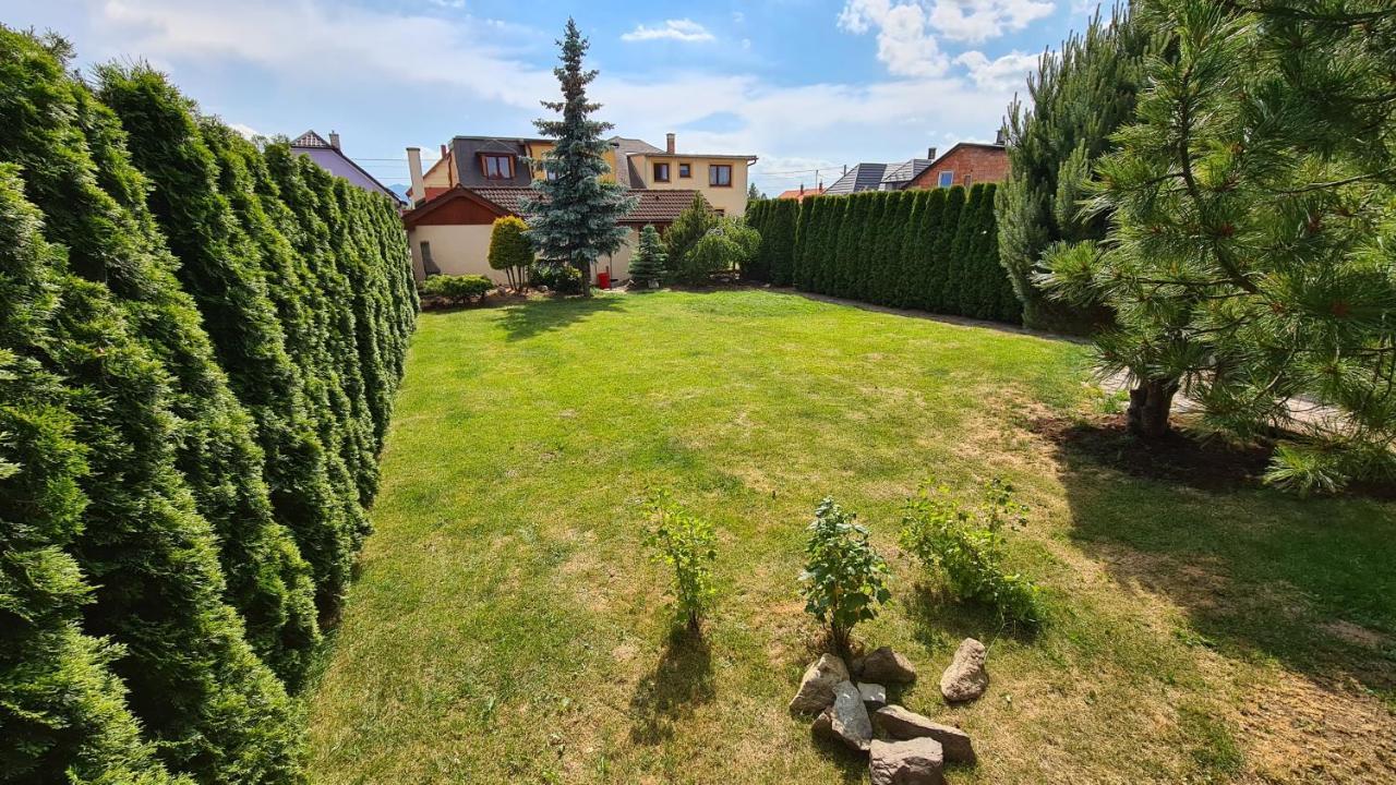 Rodinny Dom "Ako Doma" Veľký Slavkov Exteriér fotografie